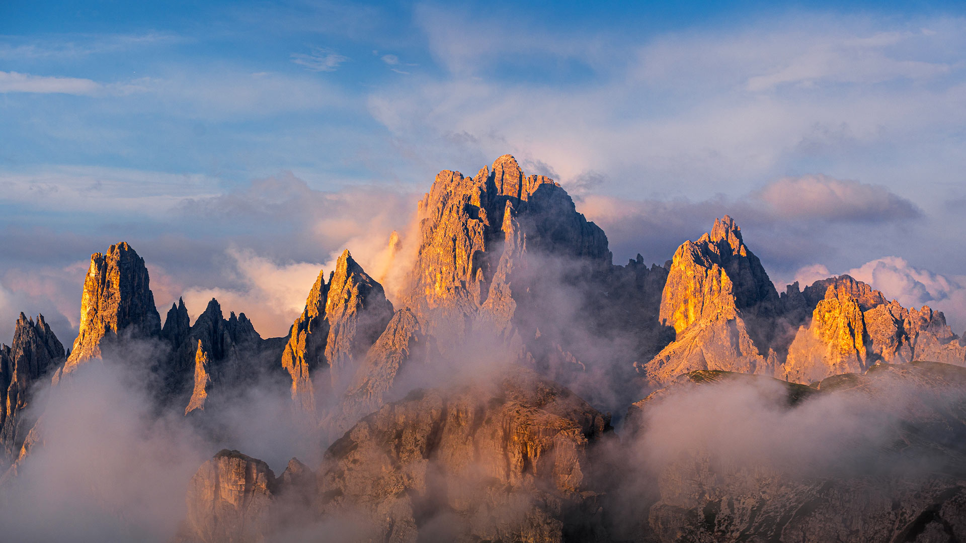 米苏里纳群峰